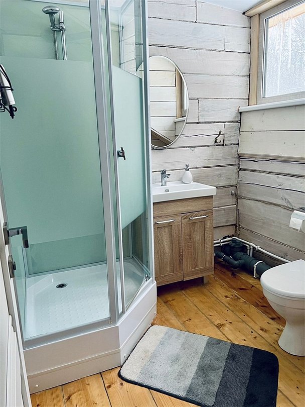 Дом в лесу 10-местный 6-комнатный