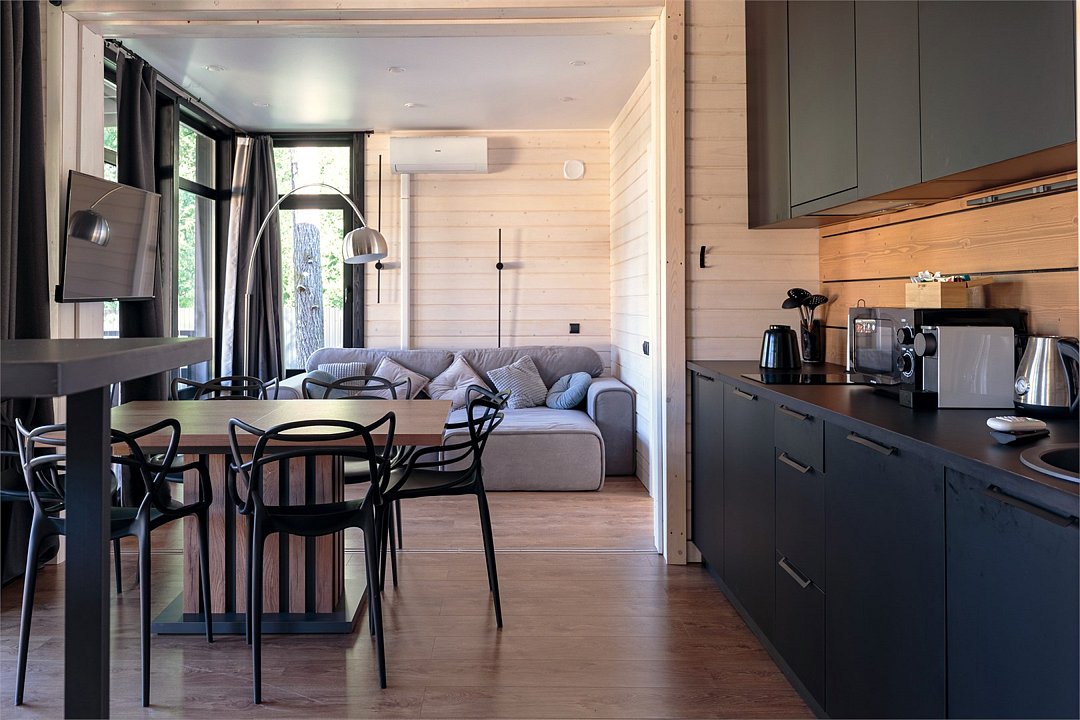 Коттедж ВИП Семейный 4-местный (с 1 спальней и купелью)