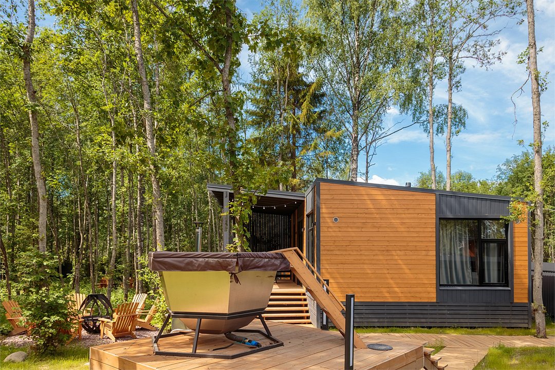 Коттедж Улучшенный 4-местный (с 2 спальнями и купелью)