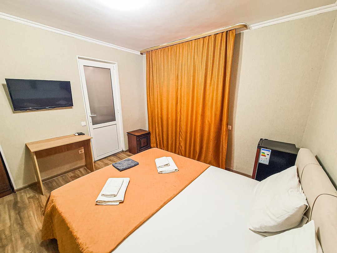 Комната 3-местная (с отдельным входом)