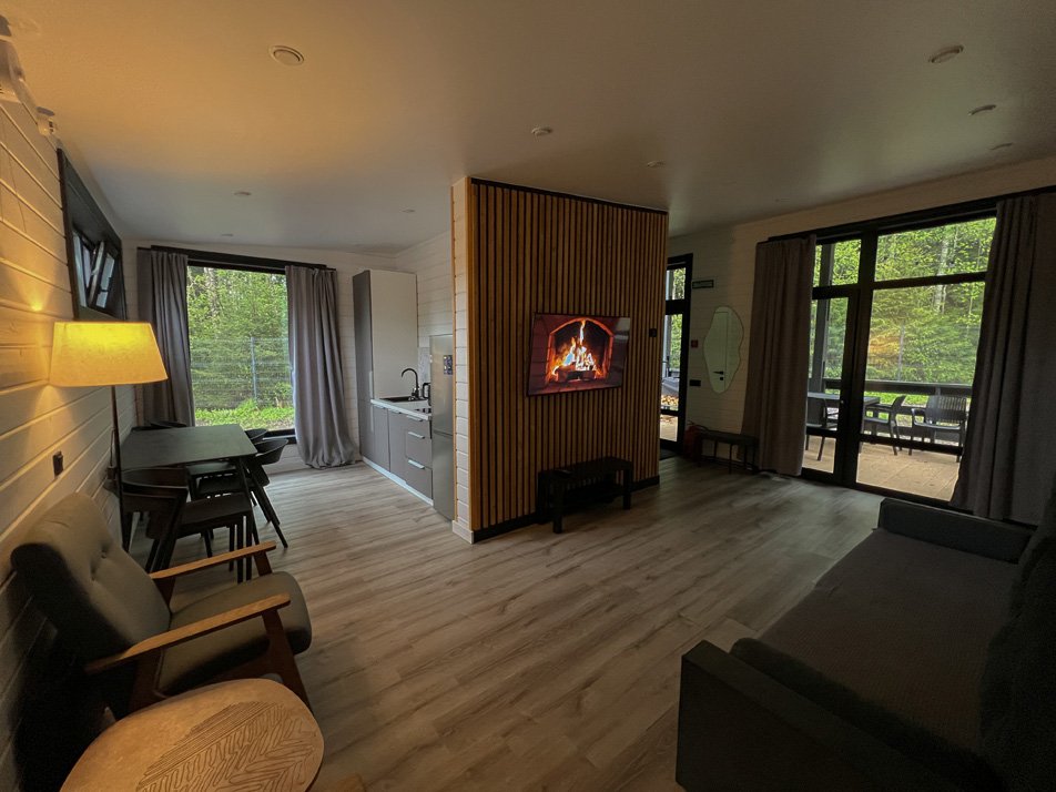 Дом 4-местный 2-комнатный (с 2 спальнями)