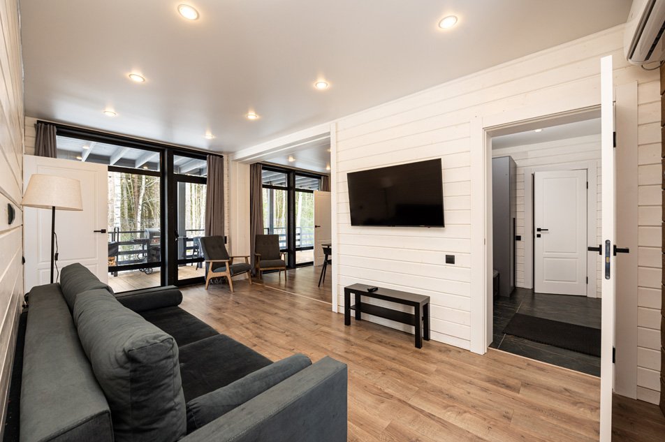 Дом 6-местный 4-комнатный (с 3 спальнями)