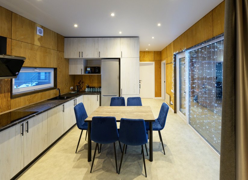 Коттедж VIP 6-местный