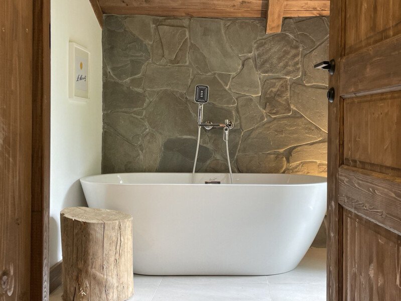 Шале 4-местный 3-комнатный (с камином и джакузи)