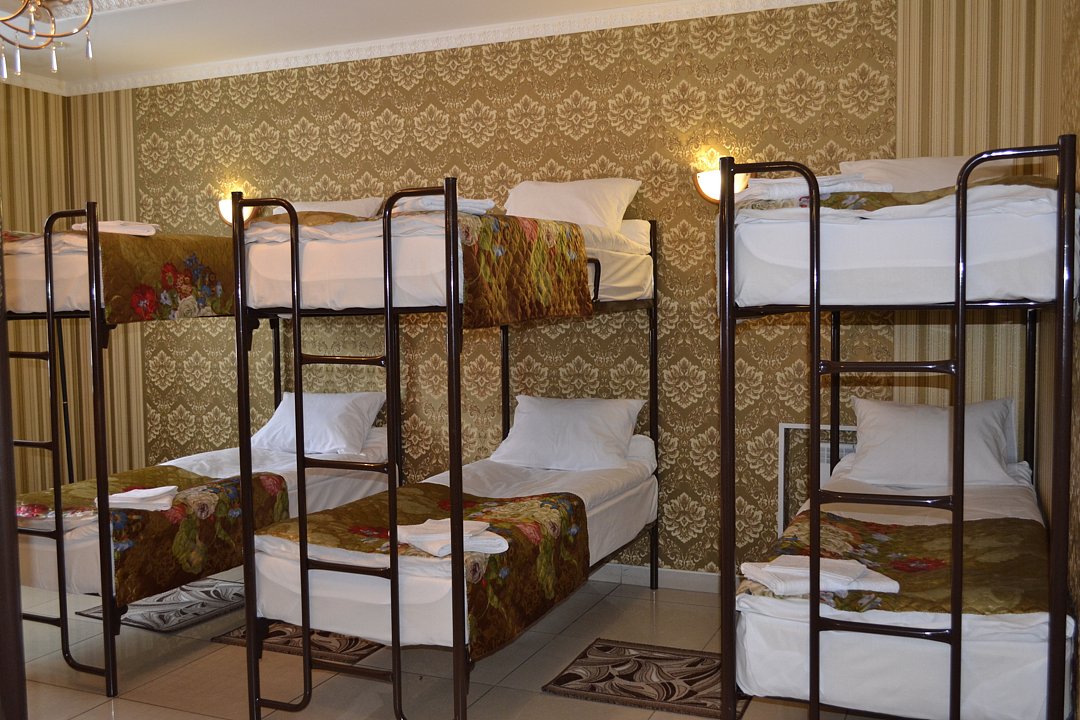 Место в общем 12-местном номере