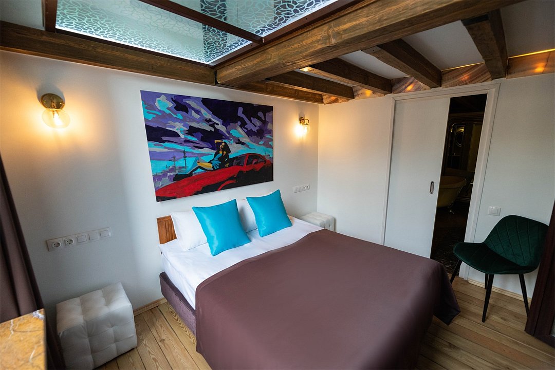 Супериор 2-местный (с гидромассажной ванной)