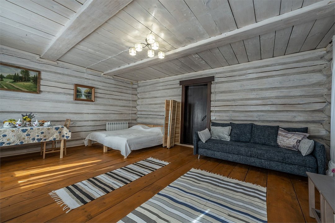 Дом 4-местный 2-комнатный Пущинский