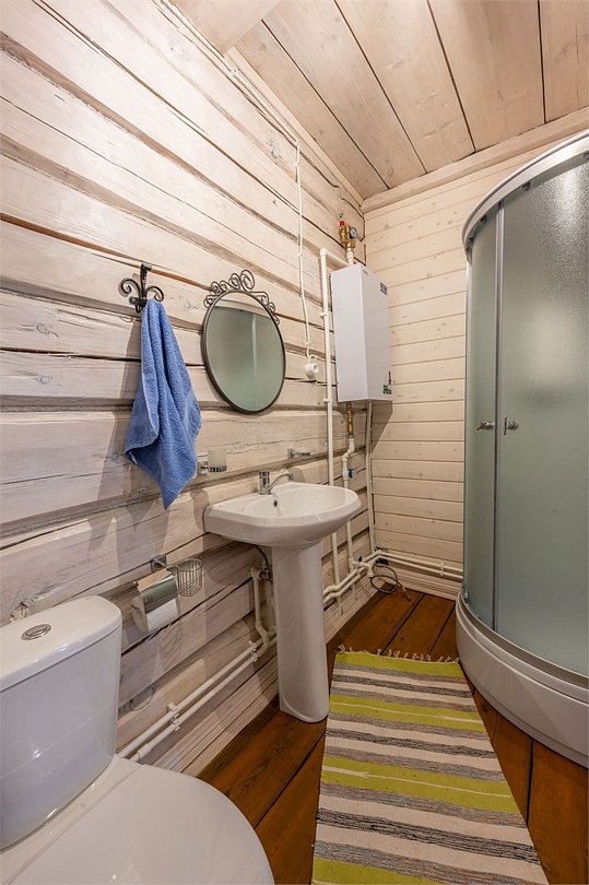 Дом 4-местный 2-комнатный Пущинский