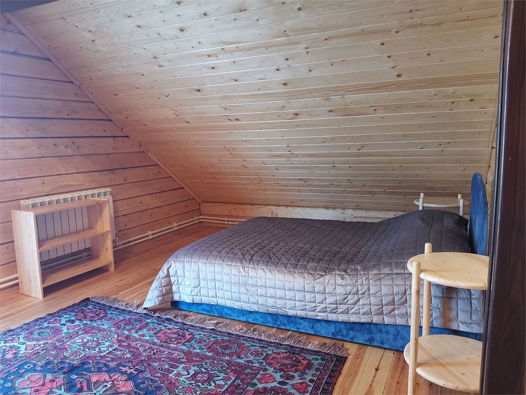 Дом 8-местный 5-комнатный Морозовский