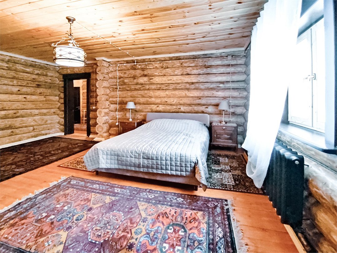 Дом 8-местный 5-комнатный Невский