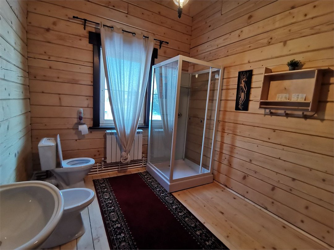 Дом 8-местный 5-комнатный Потемкинский