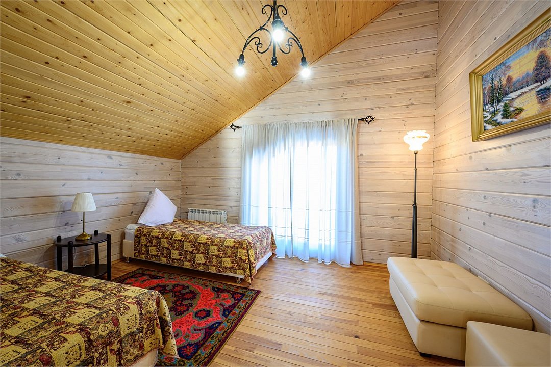 Коттедж 8-местный 4-комнатный Метрострой