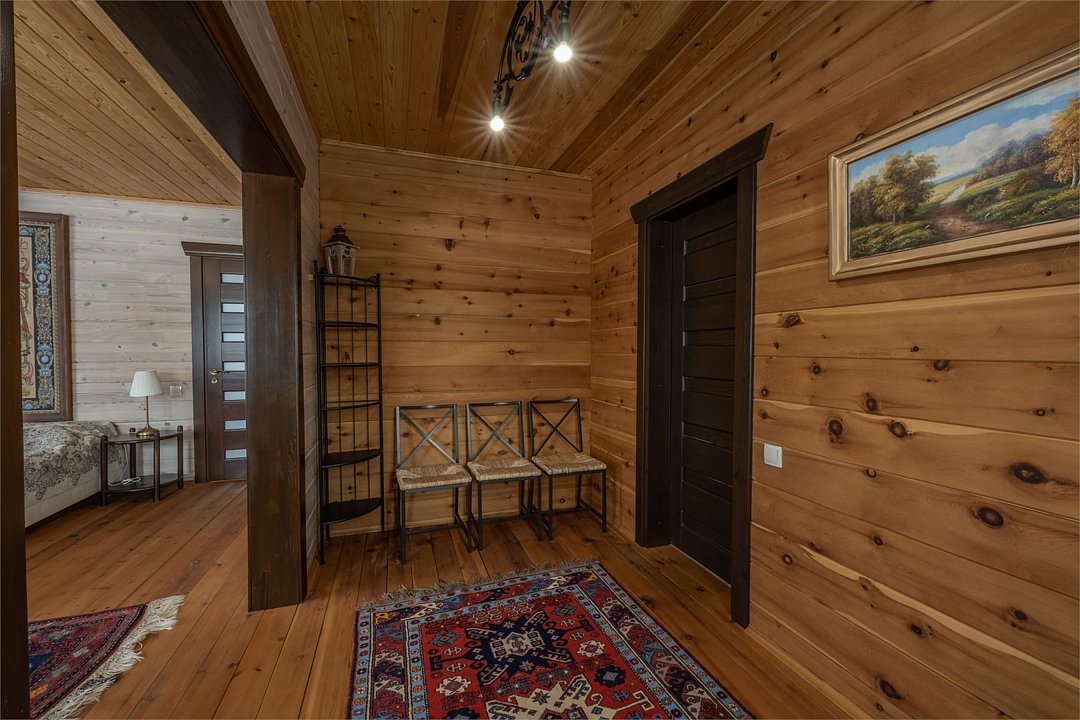 Коттедж 8-местный 4-комнатный Суворовский