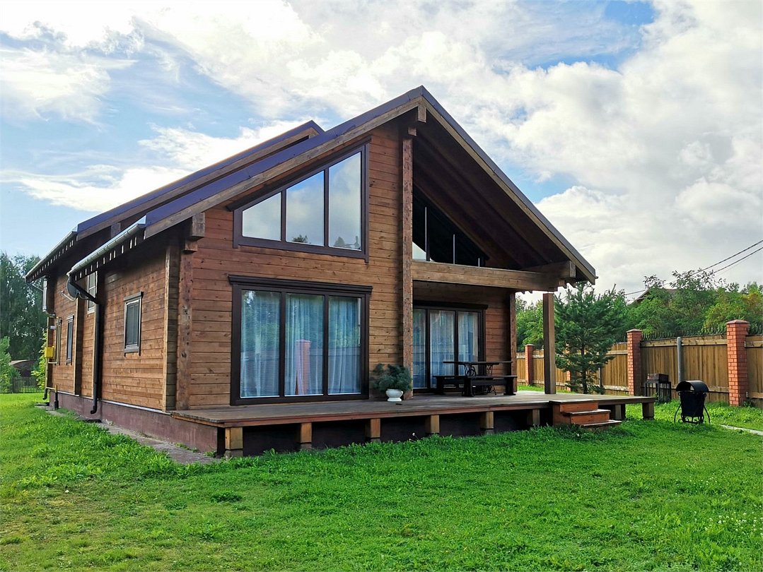 Коттедж 8-местный 4-комнатный Суворовский