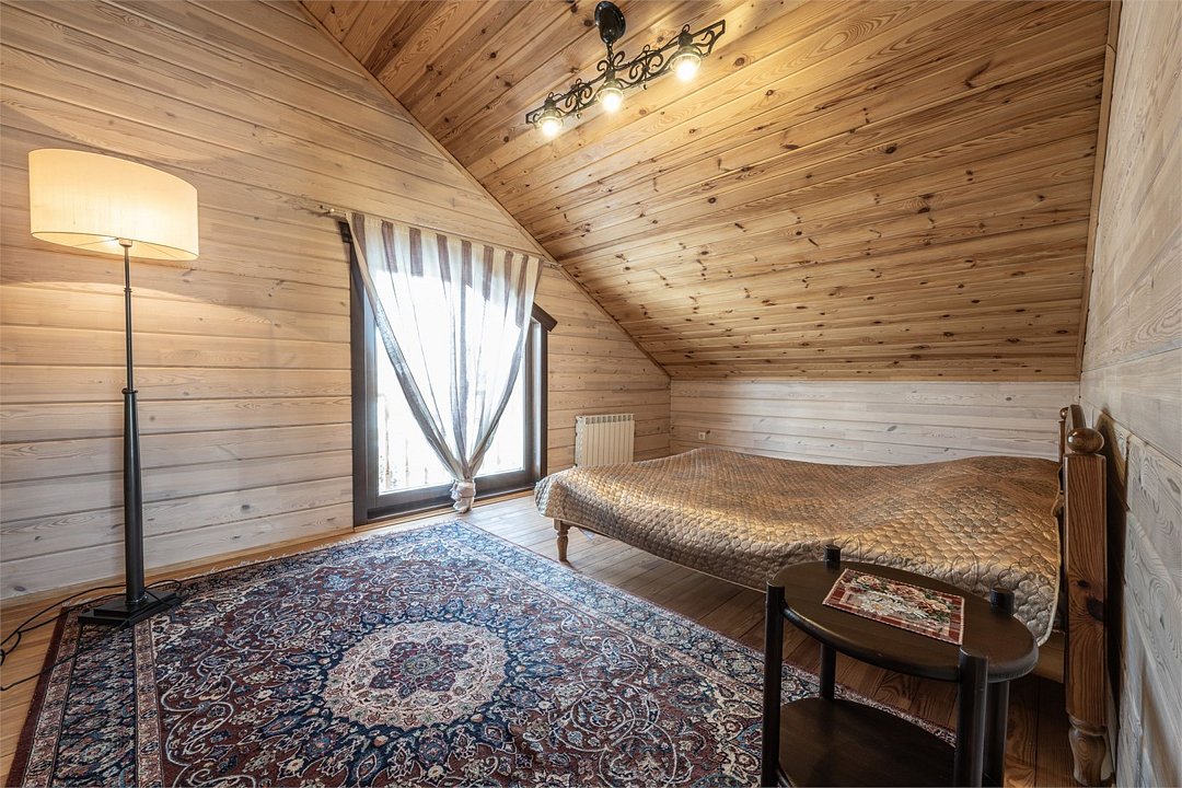 Коттедж 8-местный 5-комнатный Брусиловский