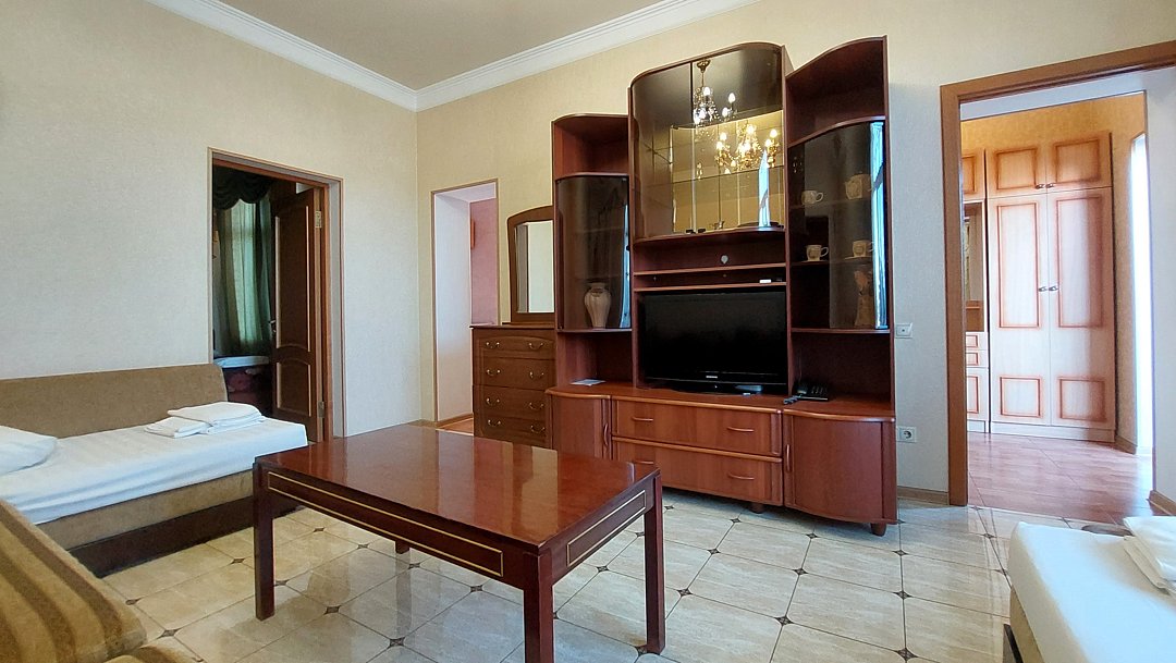 Люкс 3-местный 2-комнатный