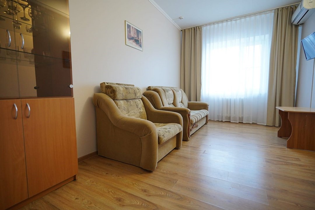 Люкс 6-местный 2-комнатный