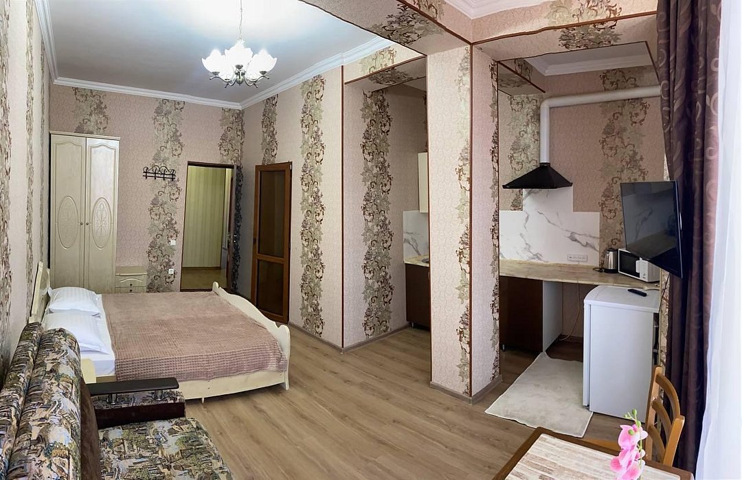 Студио 3-местный 1-комнатный