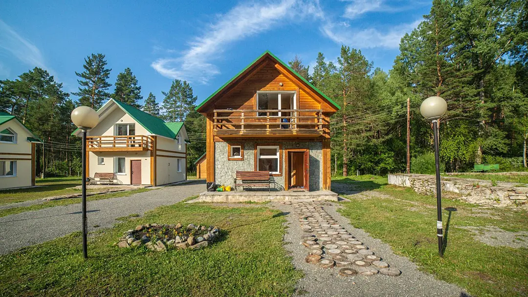 Дома в аренду Пилигрим, Горный Алтай (Республика Алтай), Манжерок Горно-Алтайск село Соузга