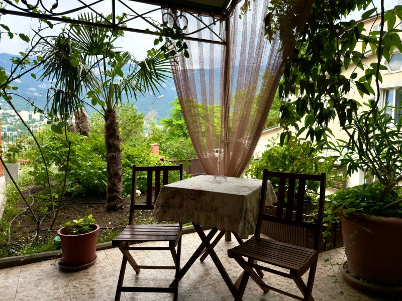 Floral Courtyard, Крым: фото 4