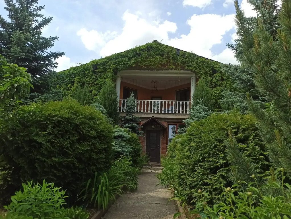 Дом в Истре, Московская область, Истринский район Снегири деревня Красновидово Истринский район село Рождествено