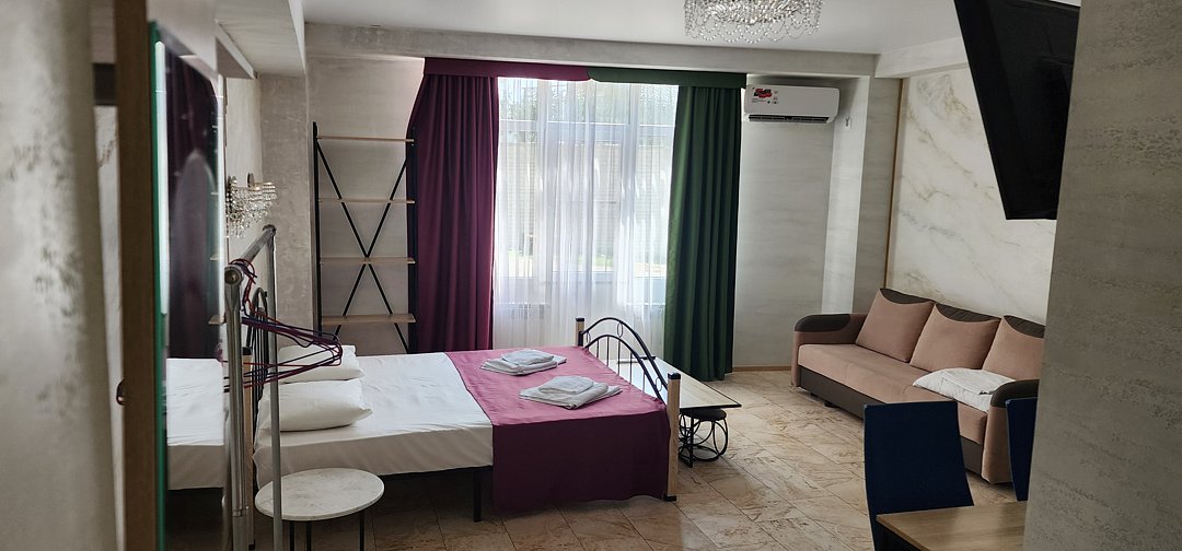 Студио 4-местный 1-комнатный (с кухней)