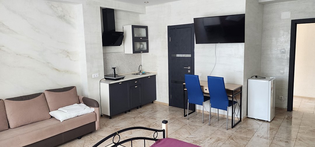 Студио 4-местный 1-комнатный (с кухней)