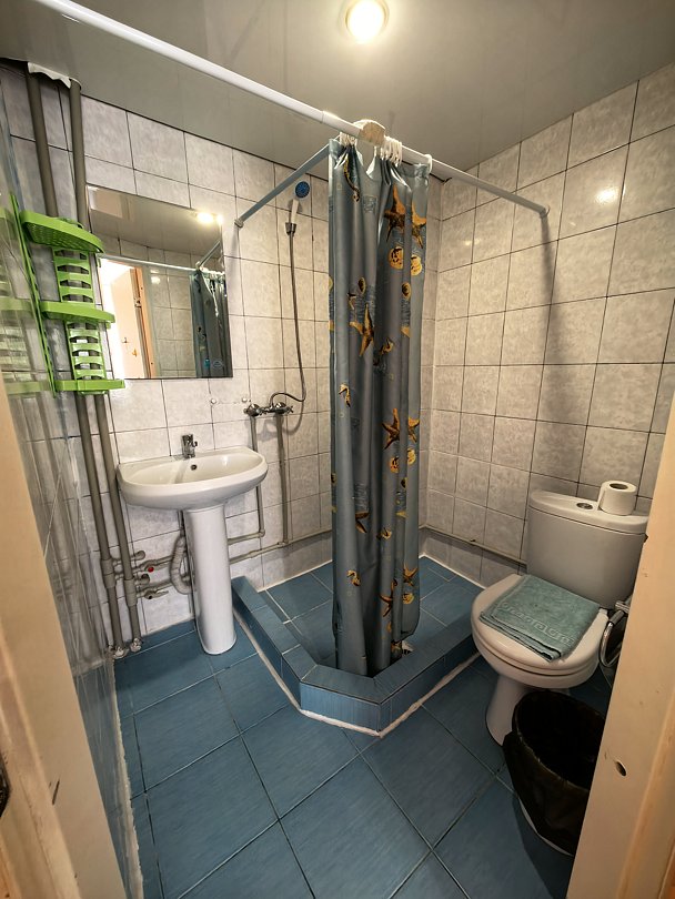 IСтандартный 3-местный (2 односпальные и 1 двуспальная кровати)