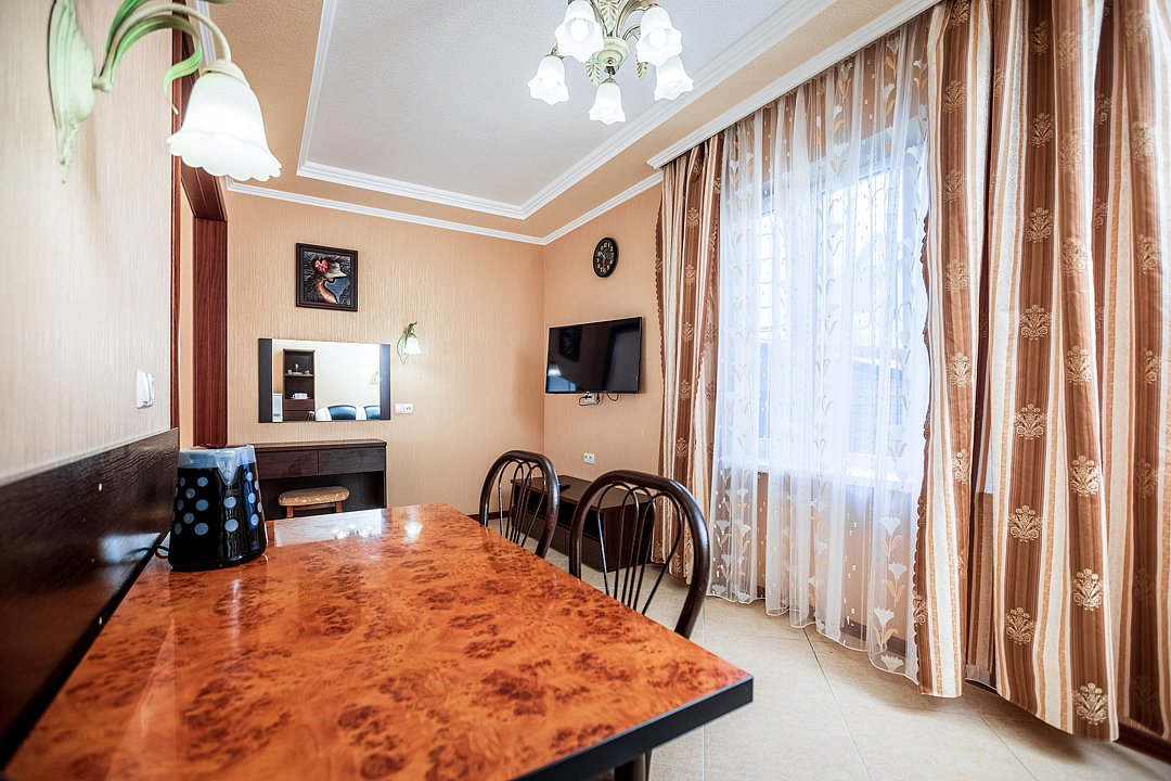 Студия 3-местный 1-комнатный