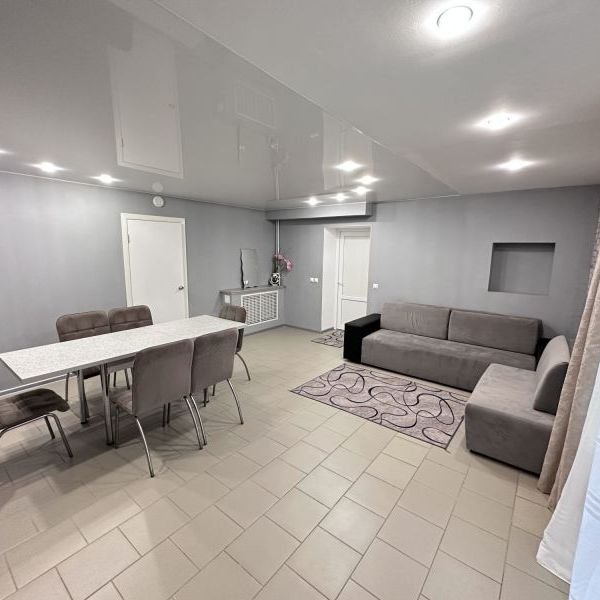 Дом 5-местный 2-этажный (с сауной)