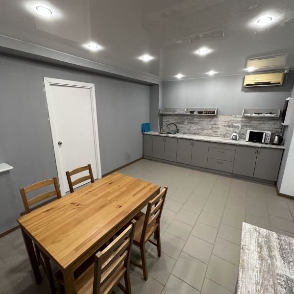 Дом 5-местный 2-этажный (с сауной)