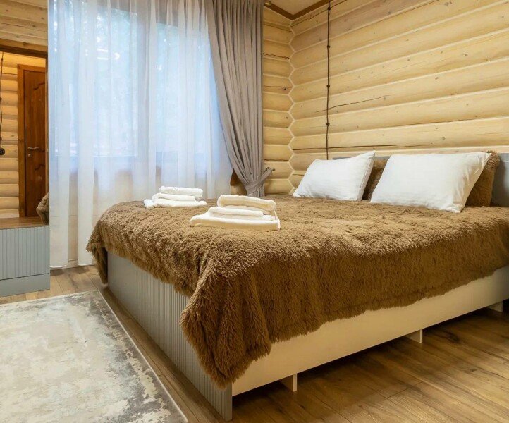 Дом 6-местный 2-комнатный Малый сруб (терраса)