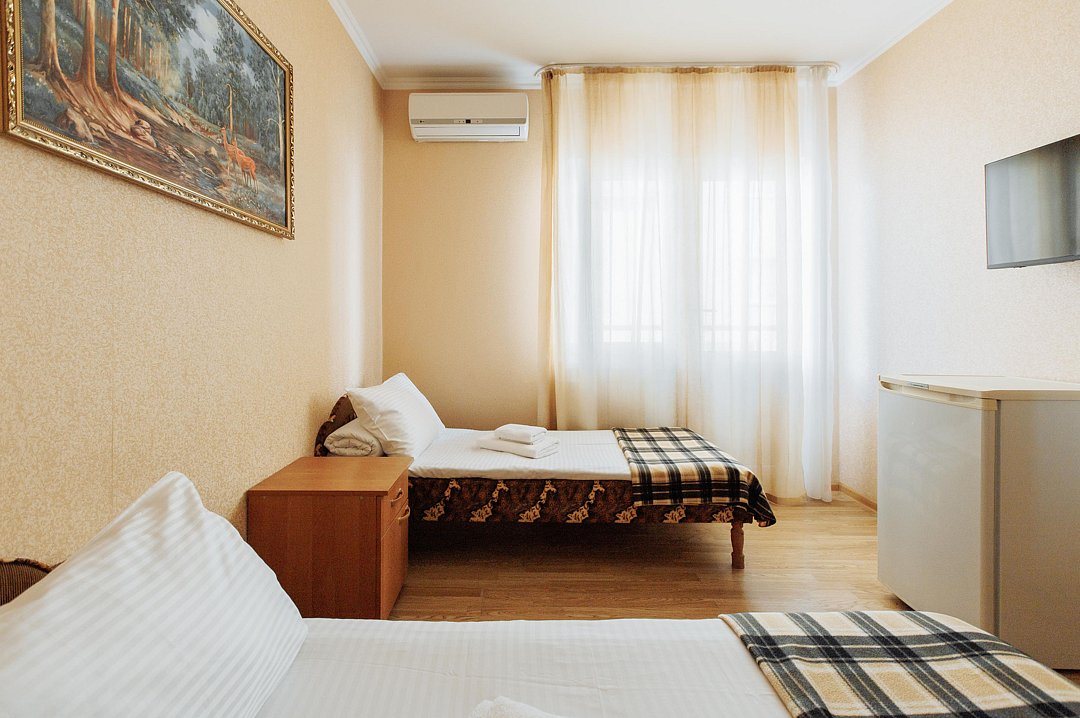 Комфорт 3-местный (с балконом) | Диана Аллама Групп, Краснодарский край