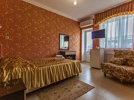 Трехместный номер с балконом, Гостевой комплекс 21 век, Адлер
