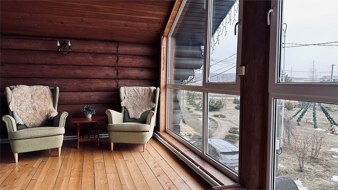 Коттедж 4-местный 4-комнатный (№1, с баней, камином и верандой)