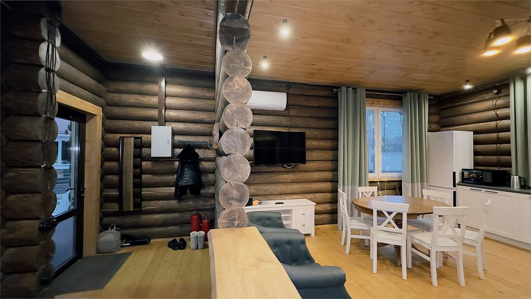 Коттедж 4-местный 4-комнатный (№7, с верандой)