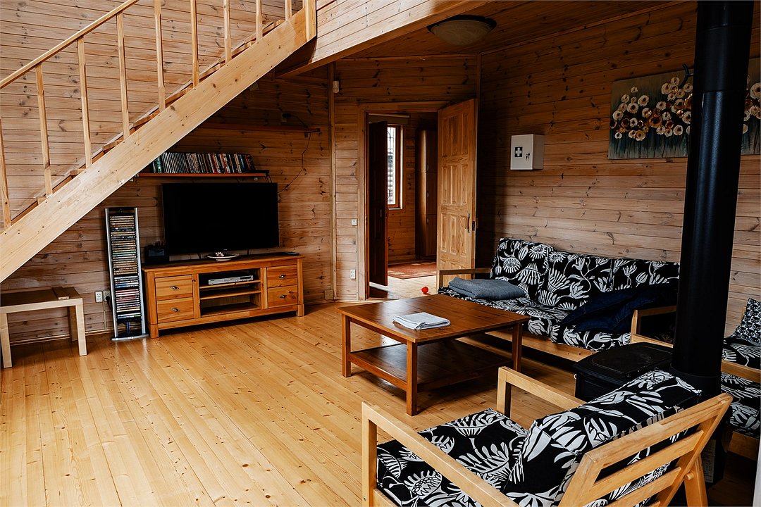 Коттедж 6-местный 6-комнатный (№2, с верандой)