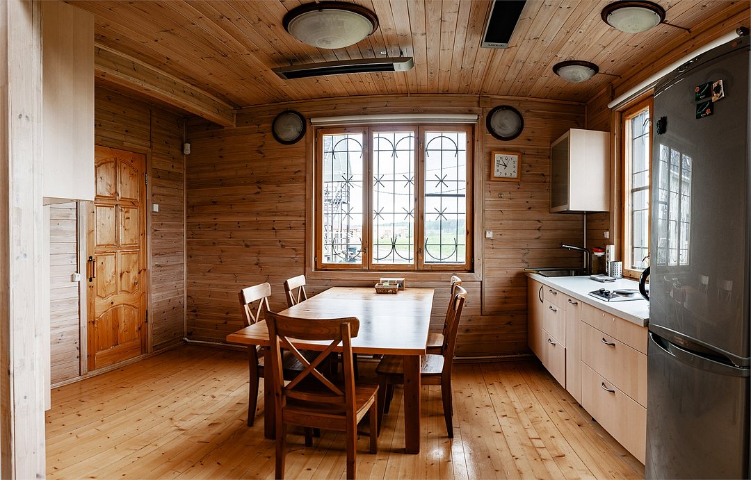 Коттедж 6-местный 6-комнатный (№2, с верандой)