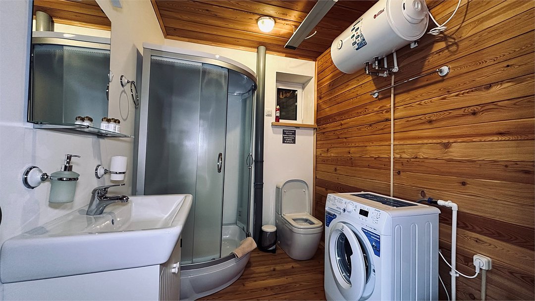 Номер 2-местный 1-комнатный (в коттедже №3, 1 этаж)