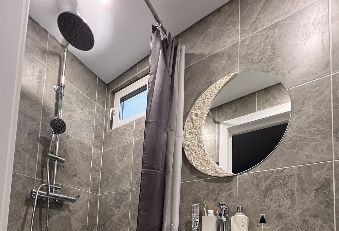 Дом 4-местный Белый