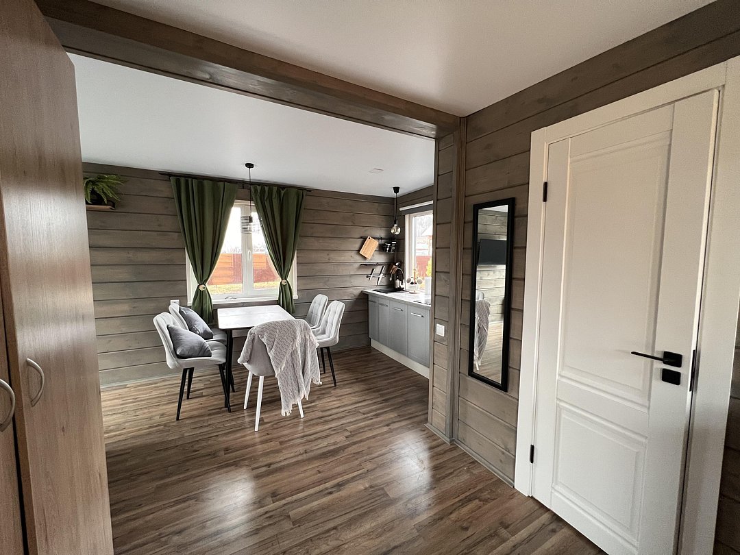 Дом 4-местный Черный