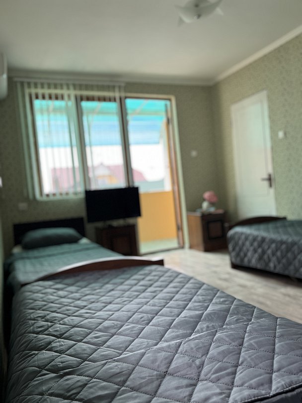 Эконом Семейный 4-местный