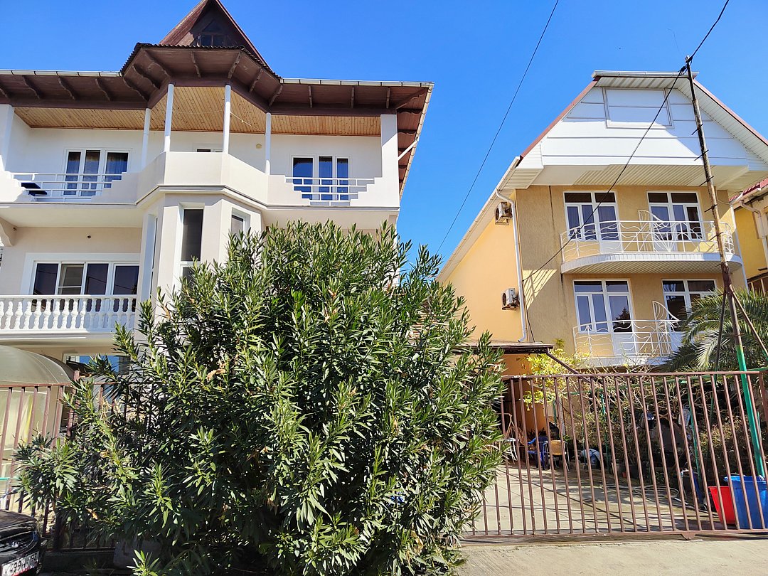 Гостевой дом Жемчуг (Адлер), Адлер, Краснодарский край