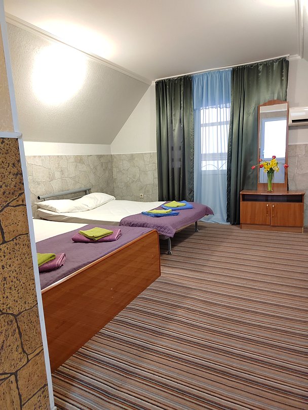 Стандартный 5-местный 1-комнатный