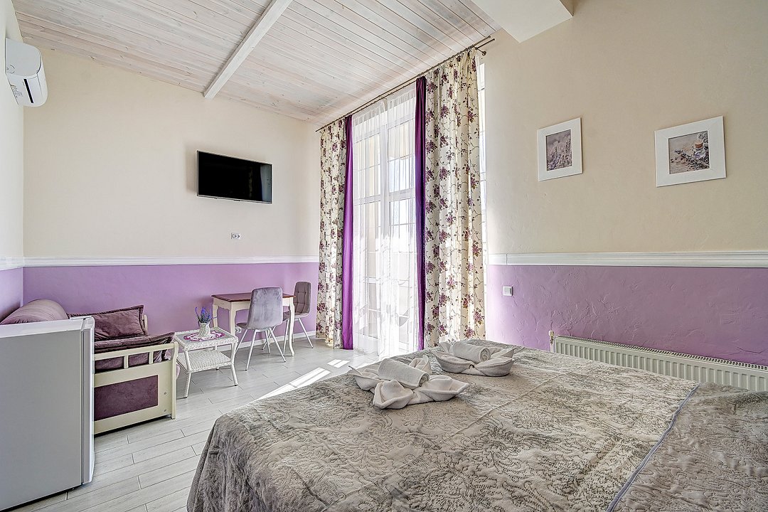 Студио 3-местный