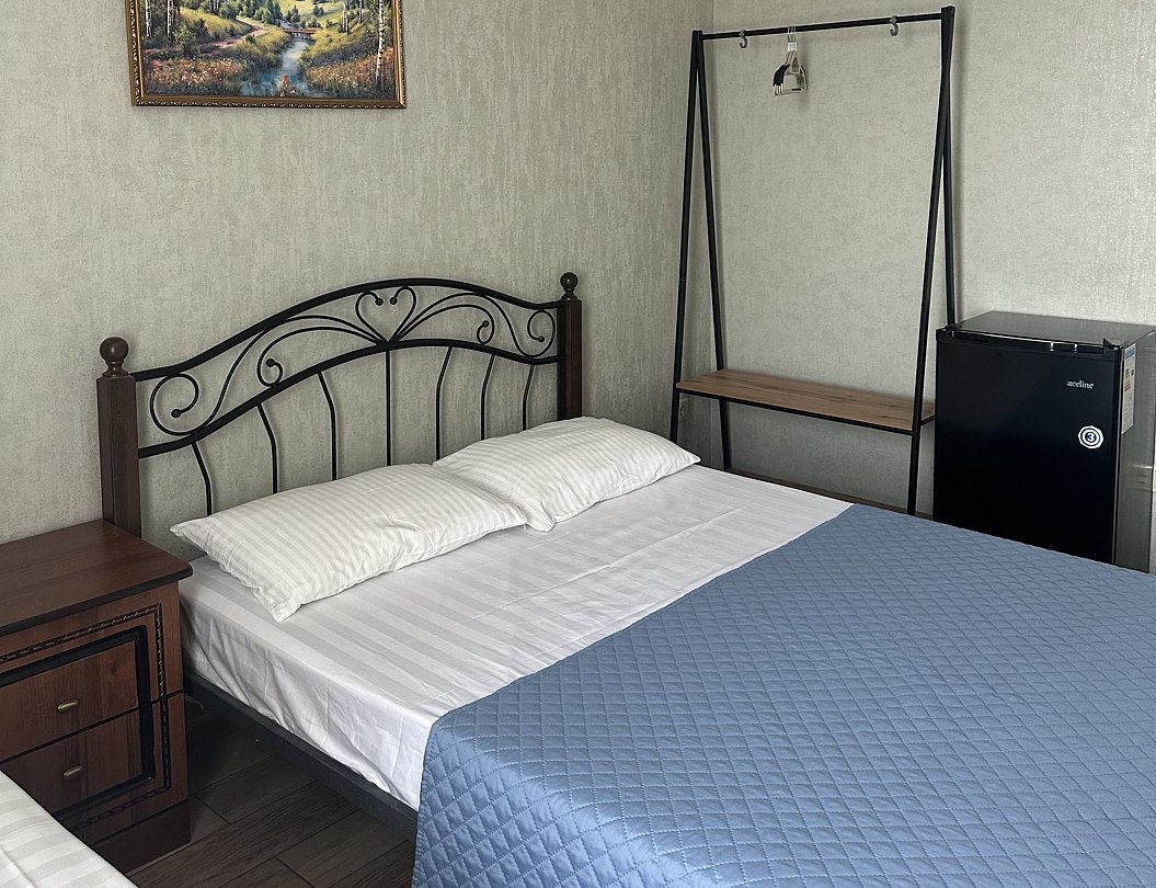 Стандартный 3-местный 1-комнатный (с балконом)