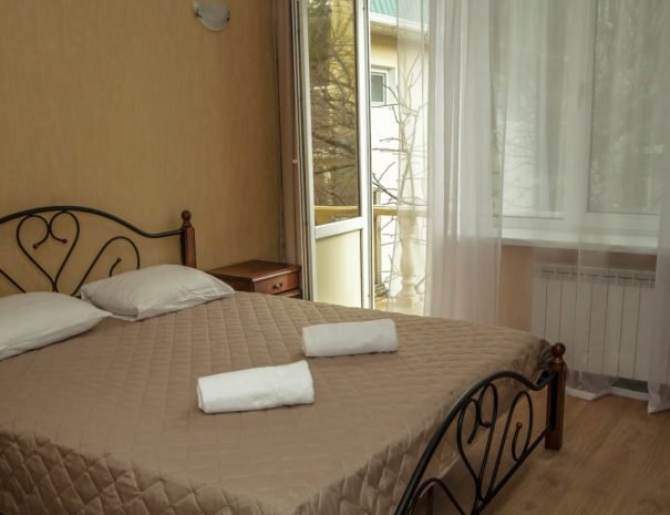 Коттедж 4-местный 6-комнатный