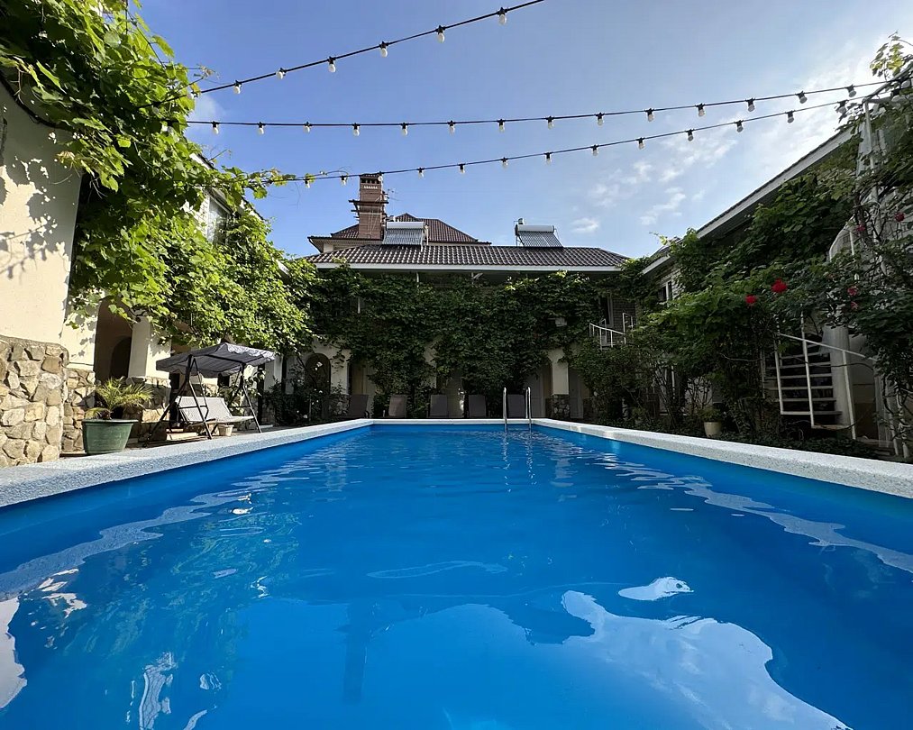 Бассейн | Come Inn, Краснодарский край