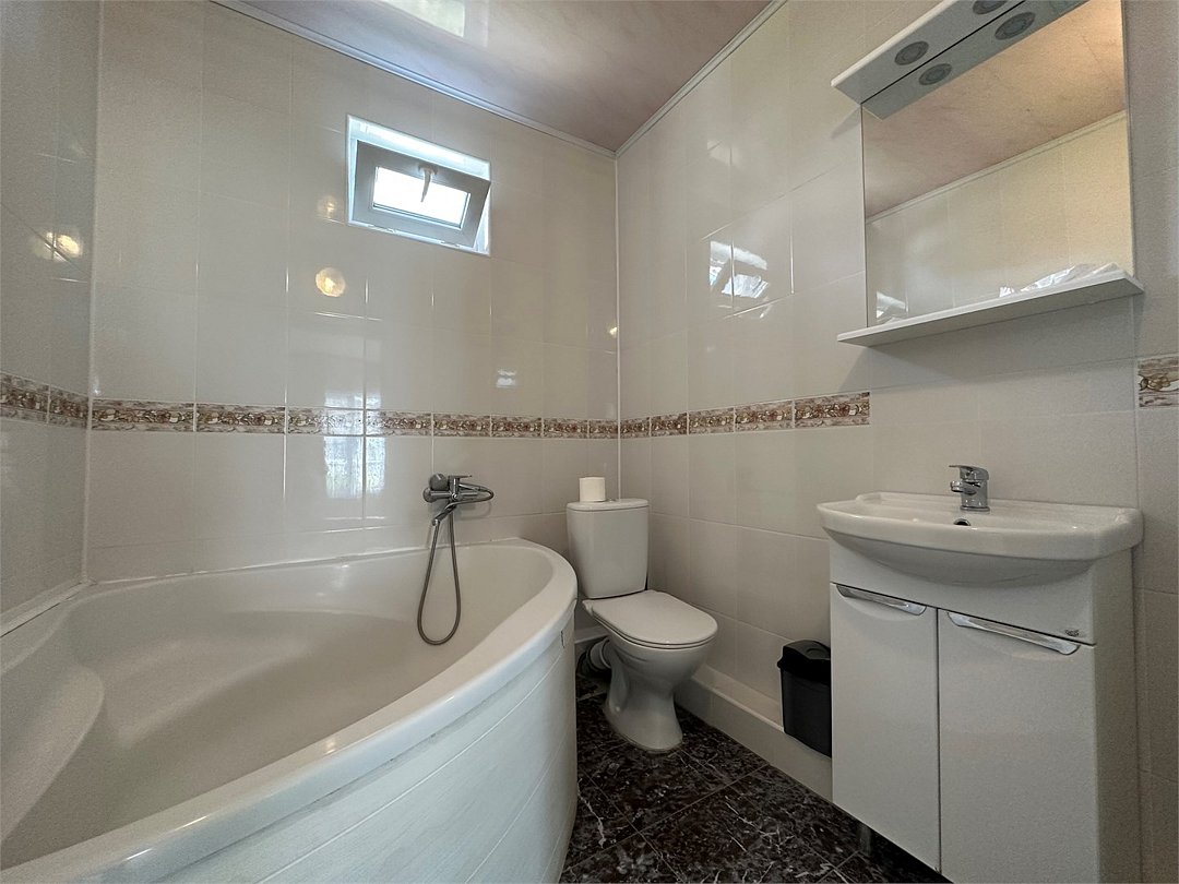 Делюкс 3-местный (DBL, с балконом)