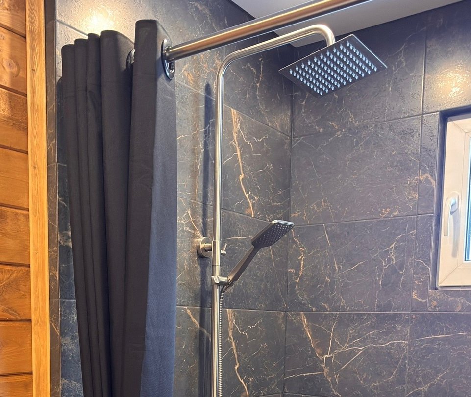 Дом 2-местный 2-комнатный (Зеленая хижина)